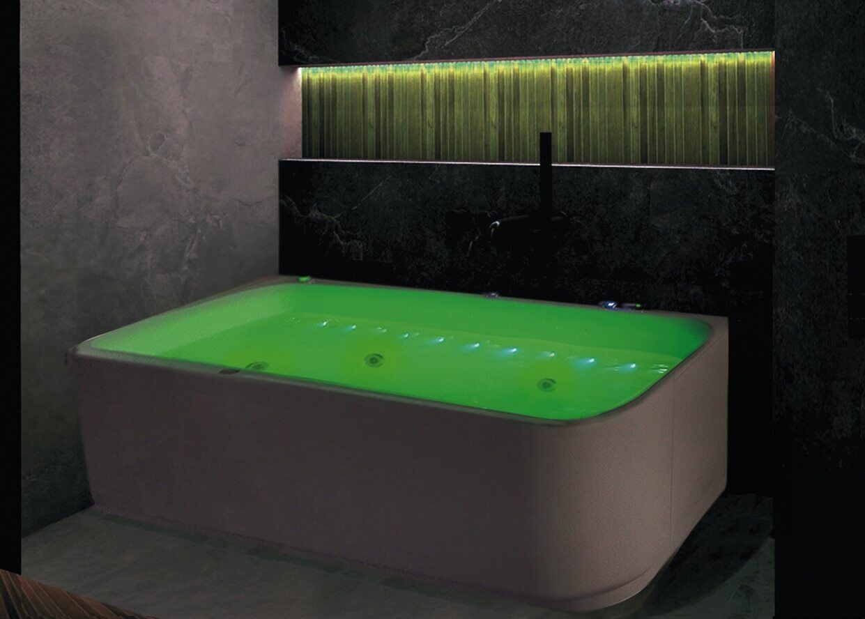 Michelle Whirlpool Badewanne mit grünem LED-Licht