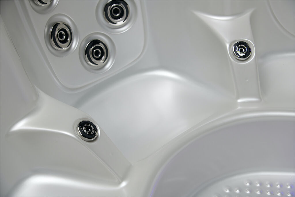 Outdoor Whirlpool Rome